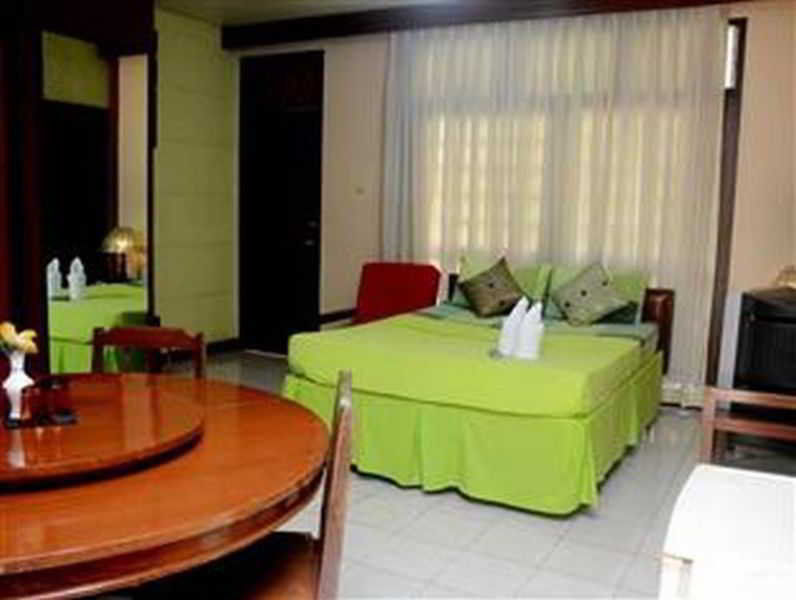 Palawan Village Hotel Puerto Princesa Exterior photo